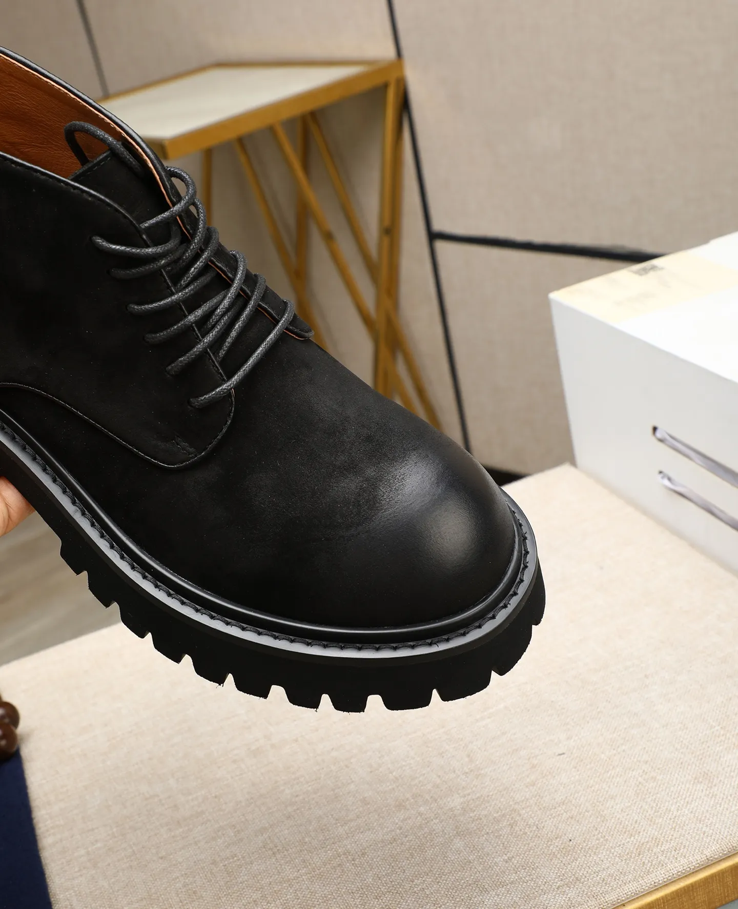 Men's men's shoes 💰580 high-end version. PRADA (Prada) men's casual style, compare the quality at the counter 🧚🏿♂️Imported cowhide fabric 🐎Water-dyed comfortable and soft cowhide lining for feet 🐂Genuine leather outsole with label 🎉 Size 38-44. Can be customized for 45💥🏆